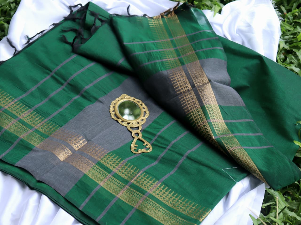 Woven Zari Kanchi Cotton Saree